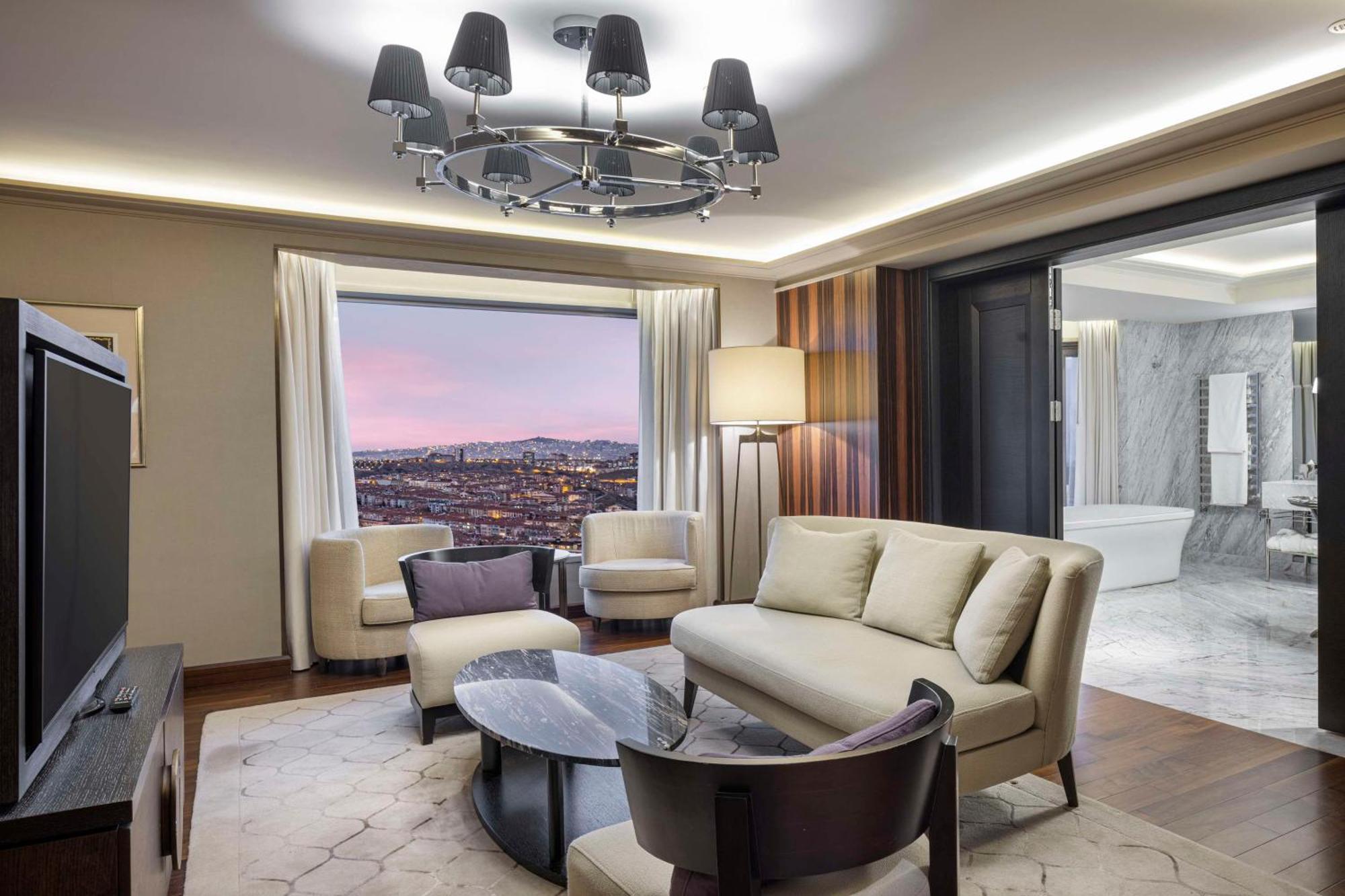 Hotel Hiltonsa 5*